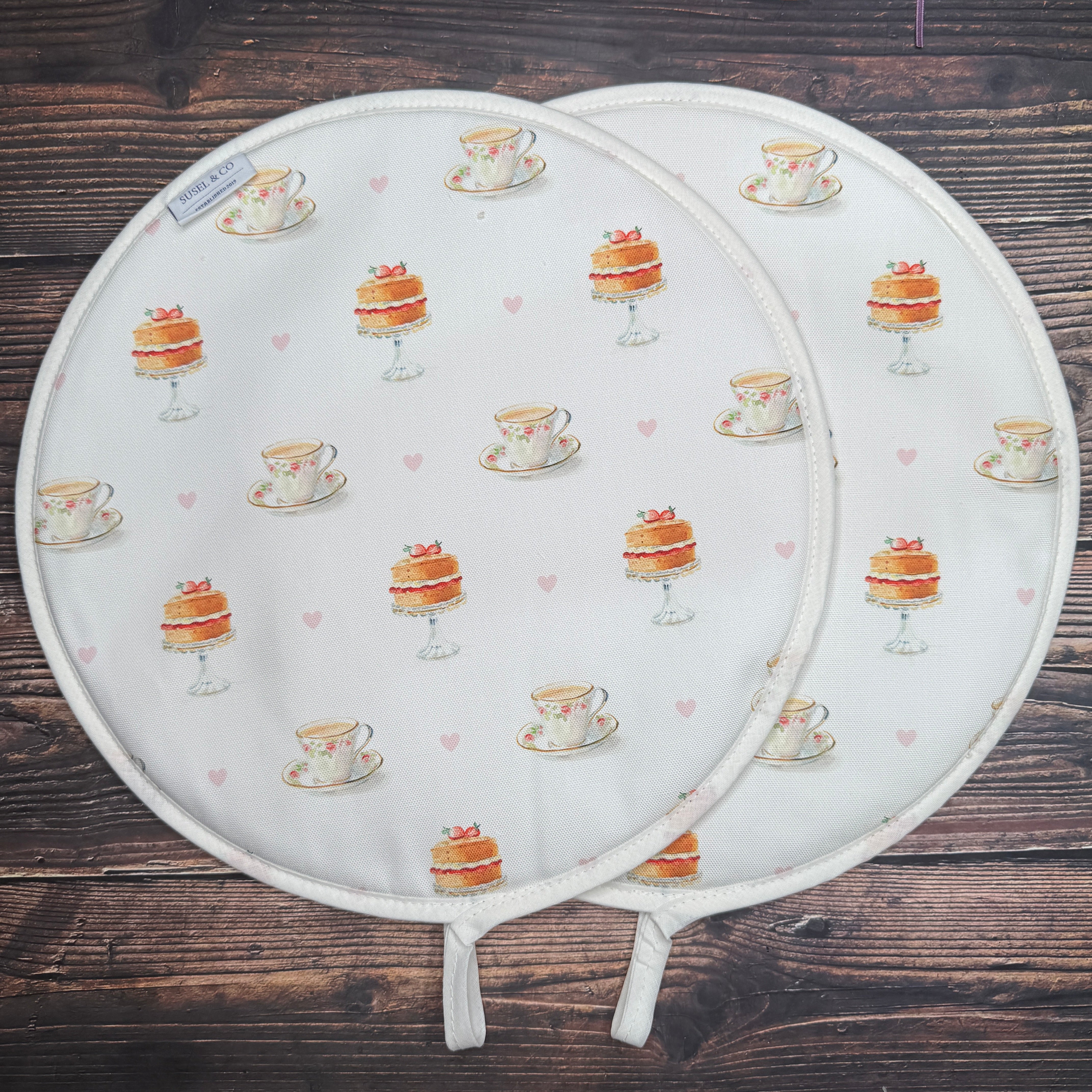 Pair of Afternoon Tea patterned hob covers for Aga range cookers