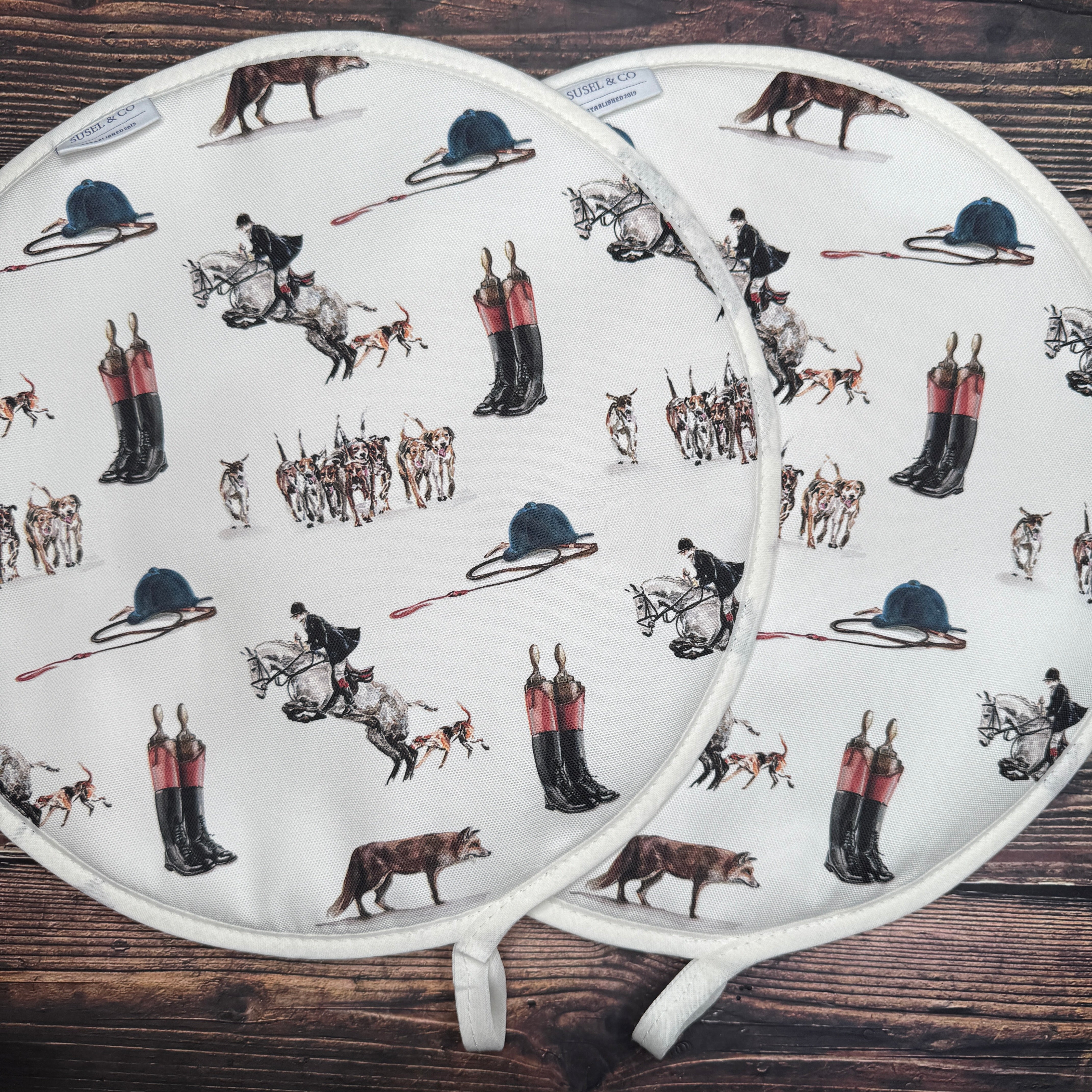 The Hunt - Hob Covers | Chef's Pads (Pair)