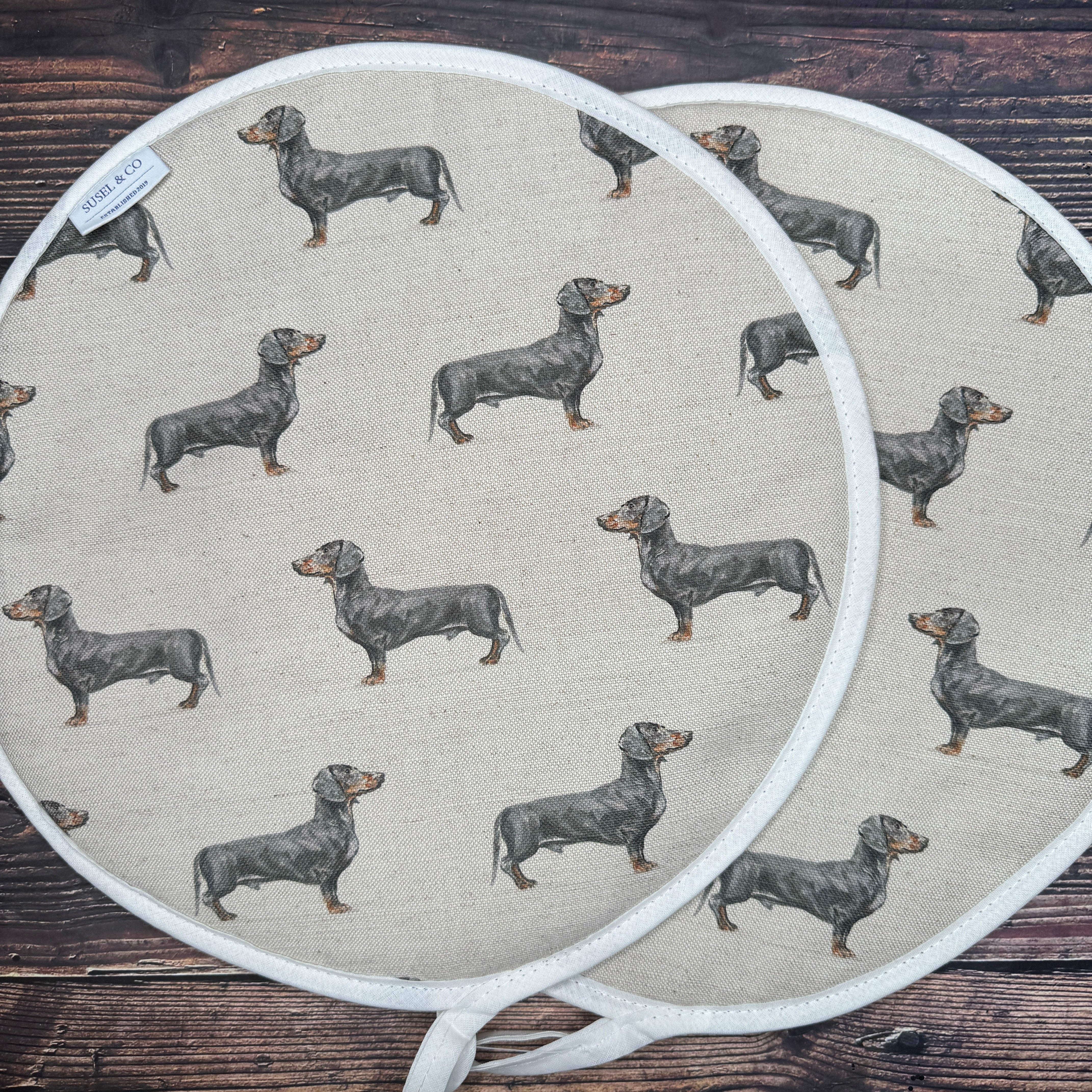 Dachshund - Linen Hob Covers | Chef's Pads (Pair)