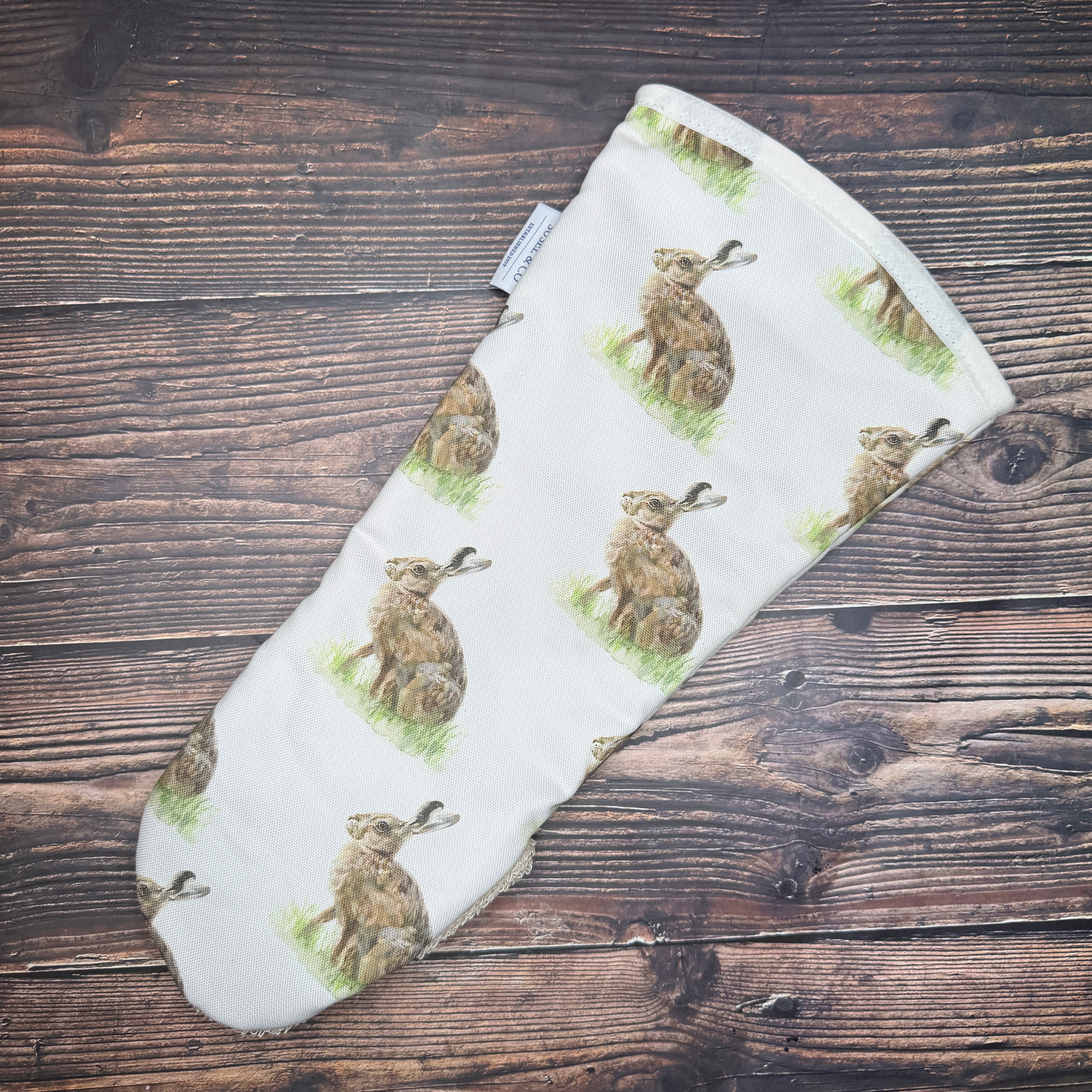 Hare - Gauntlet Oven Glove