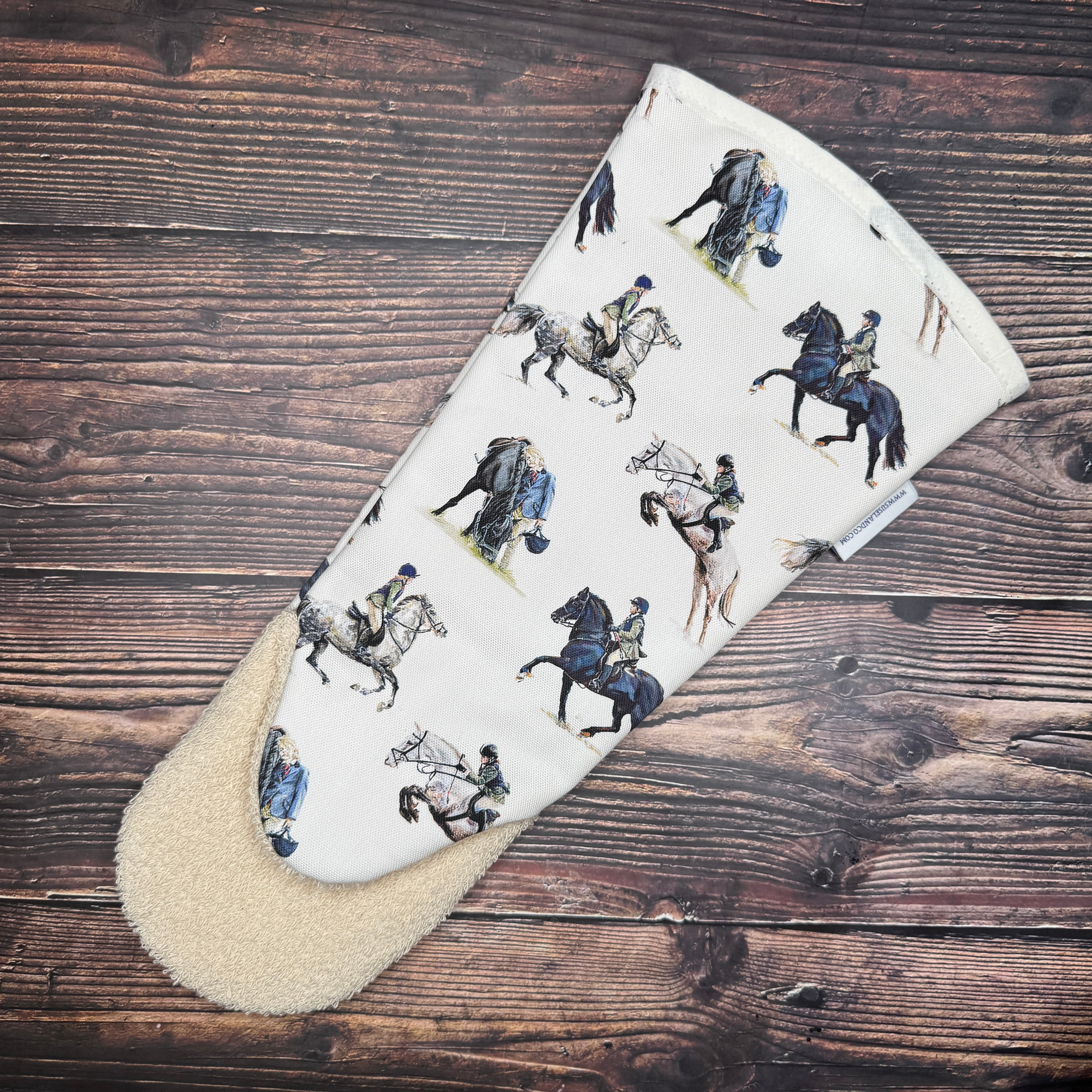 Pony Club - Gauntlet Oven Glove