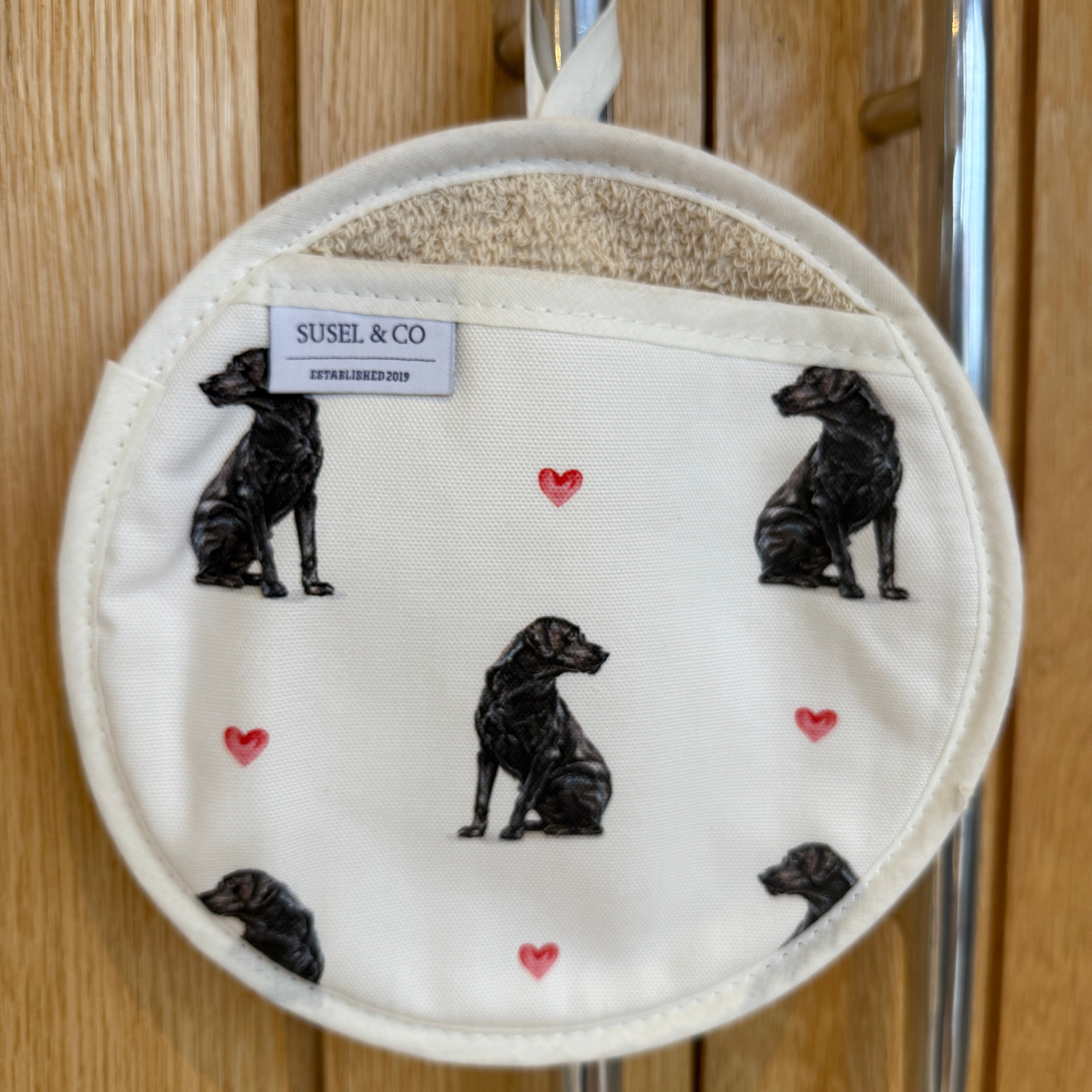 Black Lab - Pot Grab