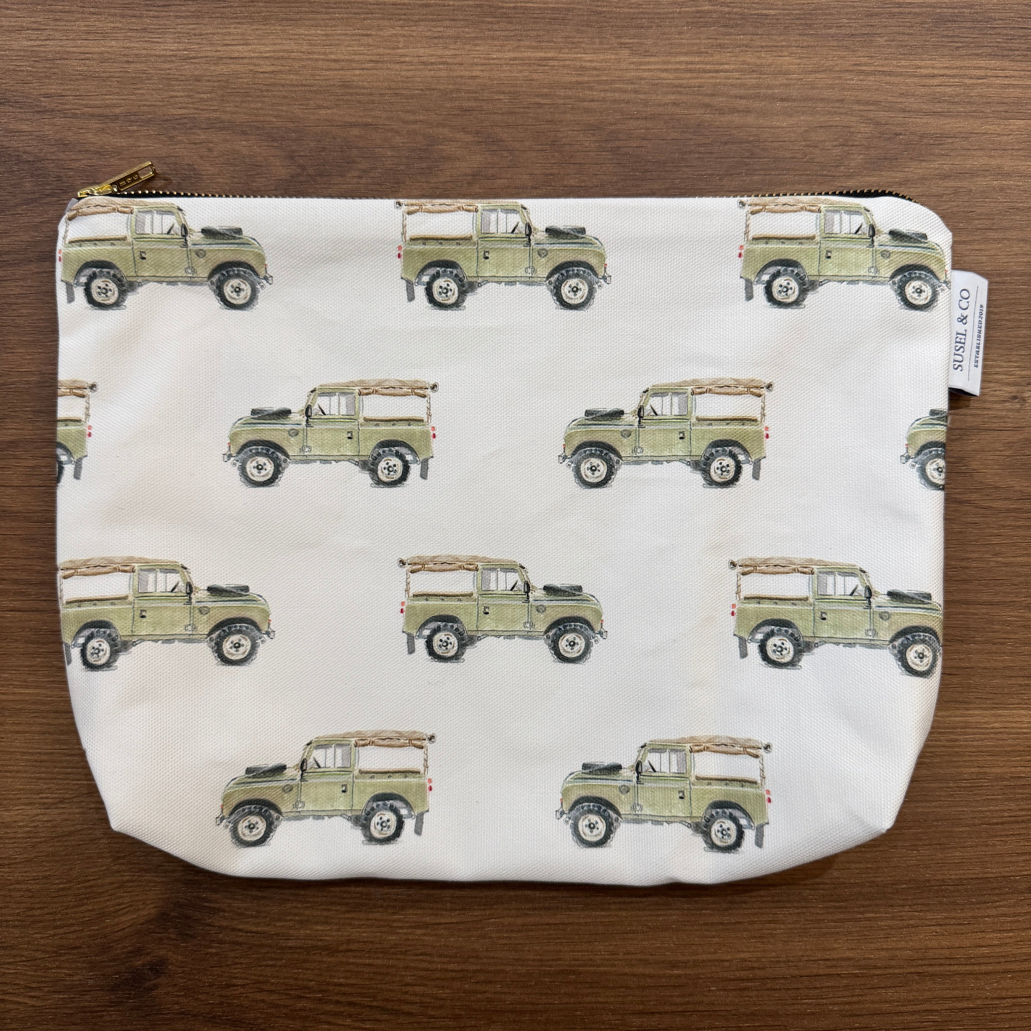 Defender - Wash Bag